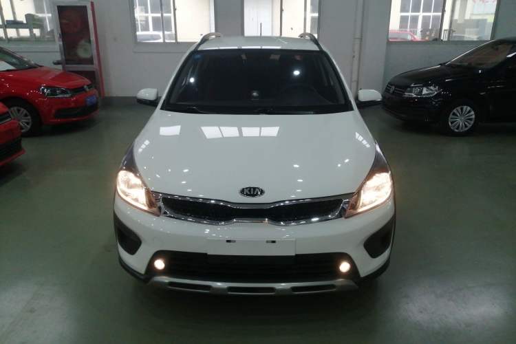 Used Kia KX Cross 2017 1.4L AT GLS
