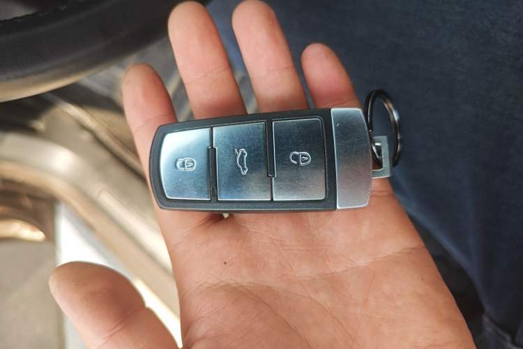 Used Volkswagen FAW-Volkswagen CC 2013 1.8TSI Prestige Model Vehicle Key