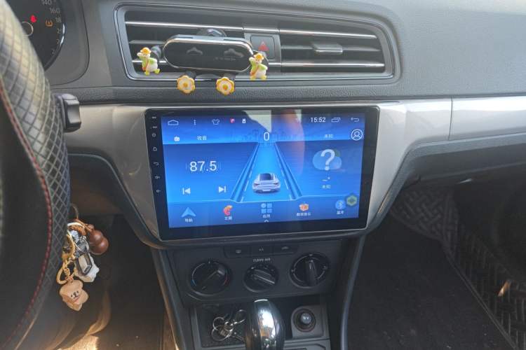 Used Volkswagen Lavida 2019 Lavida Start 1.5L Automatic Trendy Version China VI Standard Audio And AC Panel