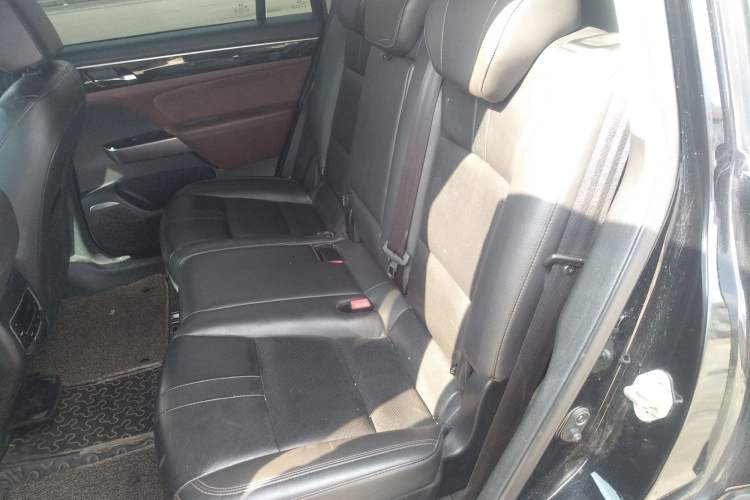 Used GAC Trumpchi GS8 2017 320T Four-Wheel Drive Luxury Smart Connectivity Version (7 Seats)
