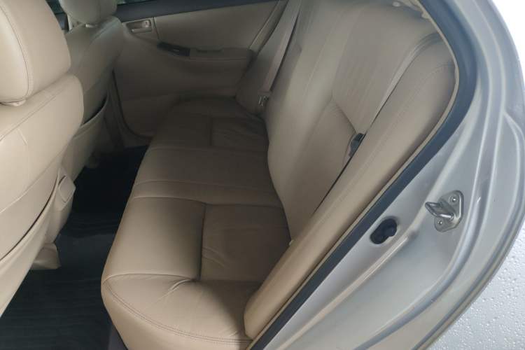 Used Toyota Corolla EX 2011 1.6L Automatic Luxury Edition
