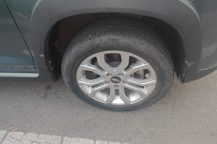 Used Chery Tiggo 3X 2021 PLUS 1.5L CVT Thrilling Red Date Edition