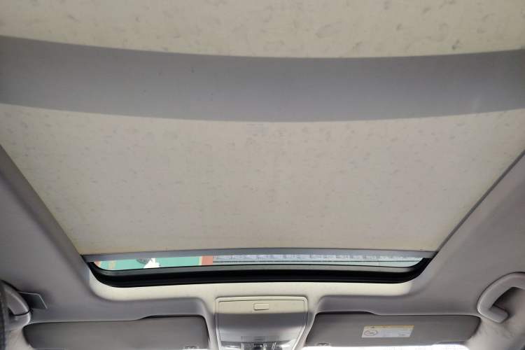 Used Volkswagen Tiguan L 2018 Facelift 330TSI Automatic Two-Wheel Drive Luxury Edition