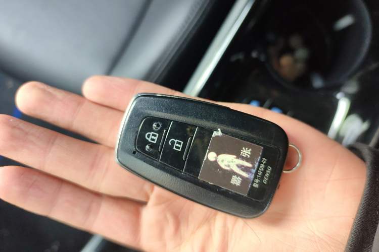 Used Toyota C-HR 2018 2.0L Leading Edition China V-standard
