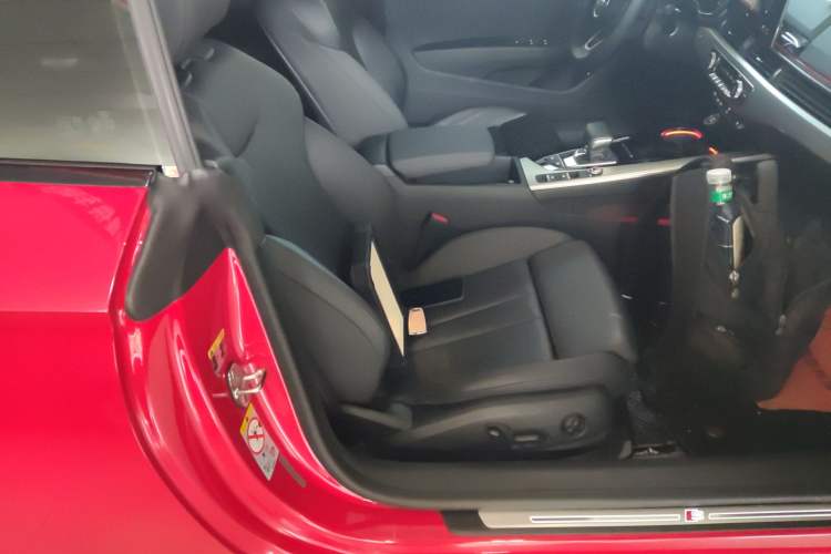 Used Audi A5 2022 Cabriolet 40 TFSI Fashion Dynamic Model
