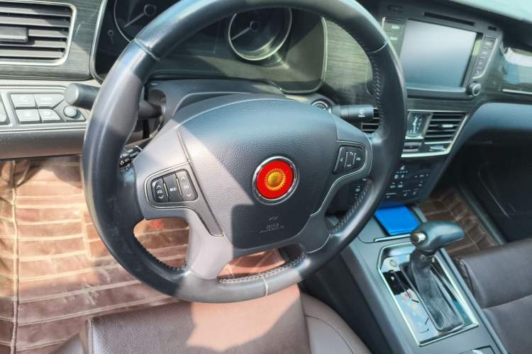 Used Hongqi H7 2017 2.0T Luxury Model Steering Wheel