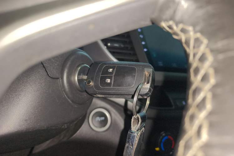 Used Buick Excelle GX 2018 18T Automatic Elite Model Vehicle Key