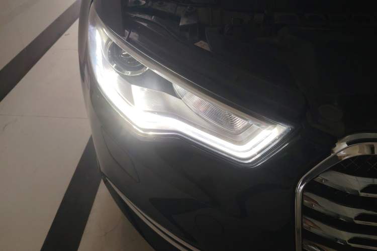 Used Audi A6L 2014 30 FSI Comfort Model Right Front Headlight