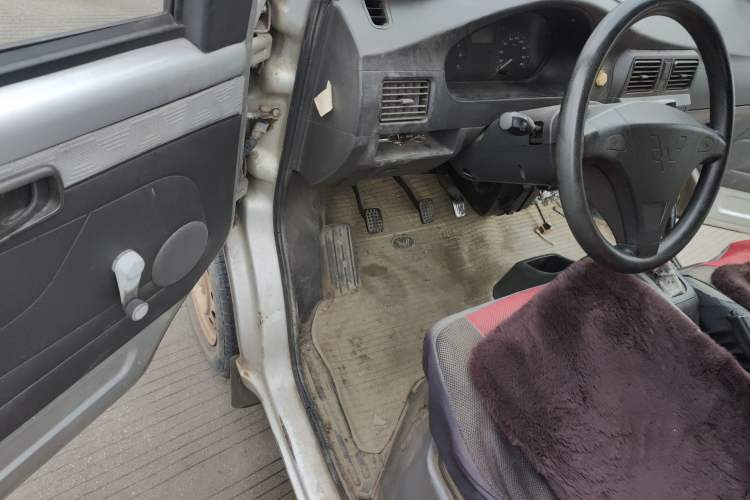 Used Wuling Rongguang 2011 1.2L Base Version Driver Seat