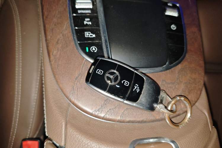 Used Mercedes-Benz E-Class 2020 E 260 L Vehicle Key