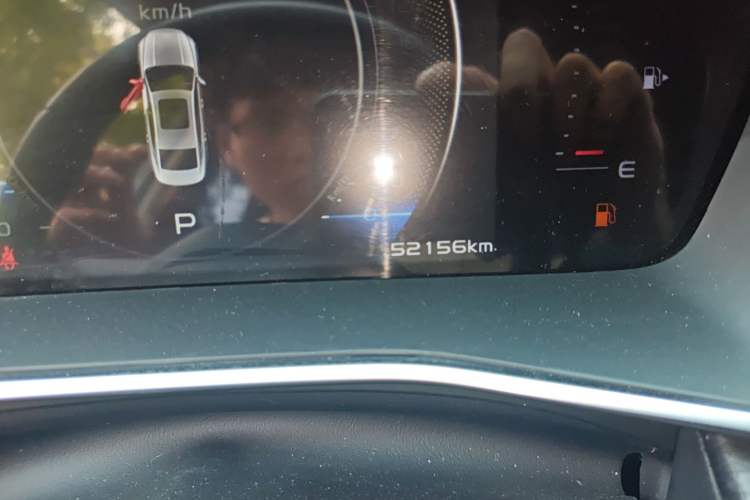 Used Geely Auto Preface 2023 2.0TD Luxury Version Odometer Close Up