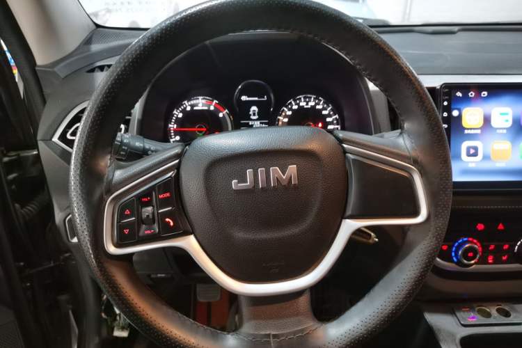 Used Isuzu JLM 2022 2.8T Classic Diesel Two-Wheel Drive Comfort Version with Long Wheelbase – JE493ZLQ6E
