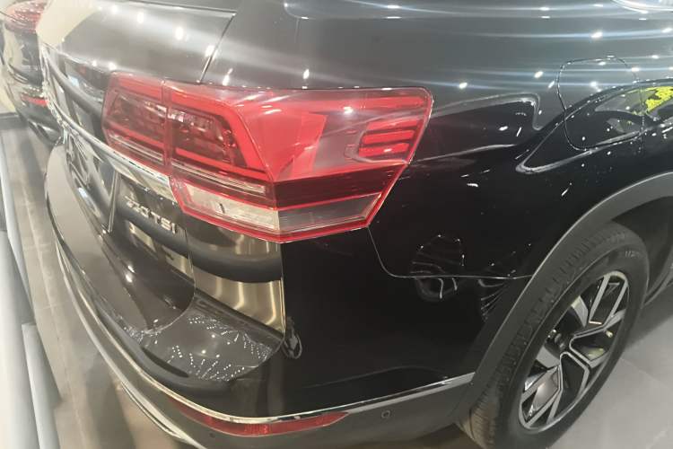 Used Volkswagen Teramont 2020 330TSI Two-Wheel-Drive Luxury Edition China VI Standard Right Rear Taillight