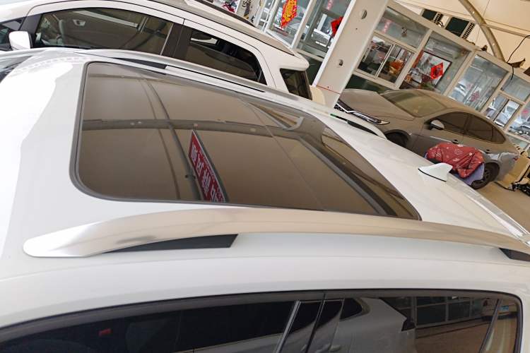 Used Volkswagen Tacqua 2023 200TSI DSG Joy-Connect Edition
