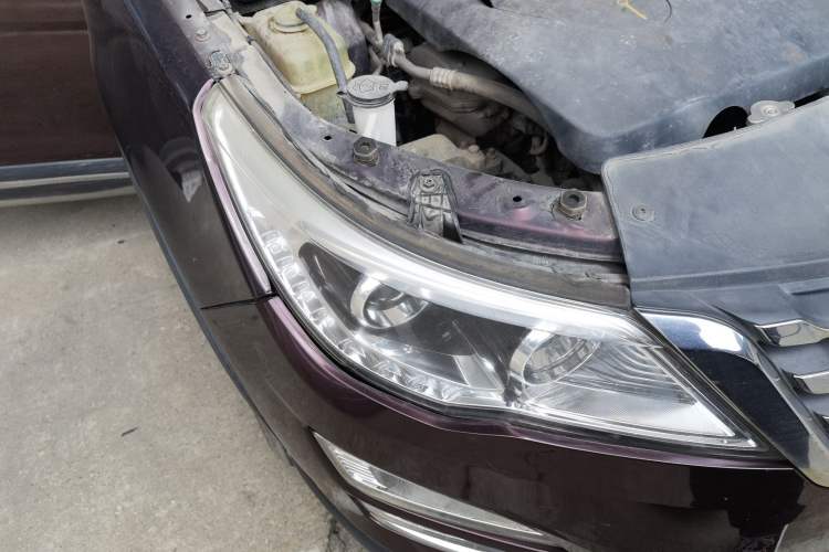 Used Baojun 560 2015 1.8L Manual Elite Edition
