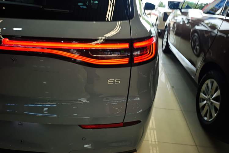 Used Geely Galaxy E5 2026 Model 610km Exploration+ Edition
