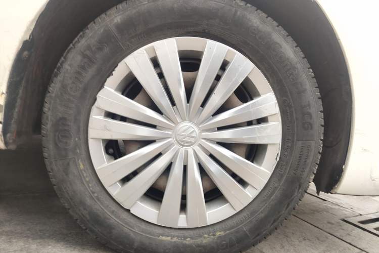 Used Volkswagen Santana 2016 1.6L Manual Fashion Edition