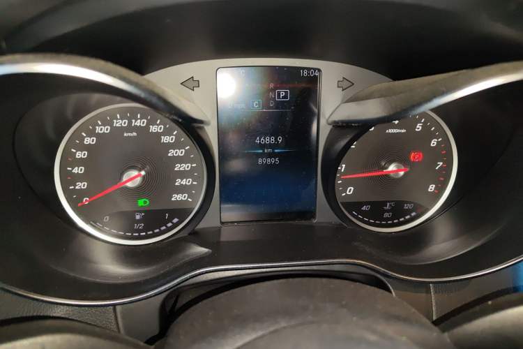 Used Mercedes-Benz GLC 2020 GLC 260 L 4MATIC Dynamic Model
