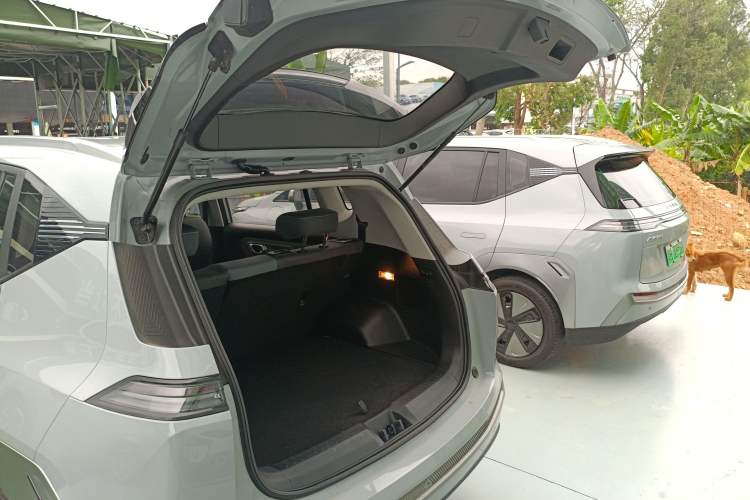 Used AION Y 2023 Plus 510 Enjoy Edition