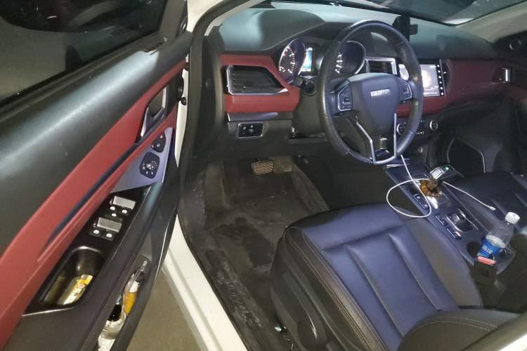 Used Haval H6 Coupe 2019 1.5T Automatic Two-Wheel Drive Elite Version China VI Standard Driver Seat