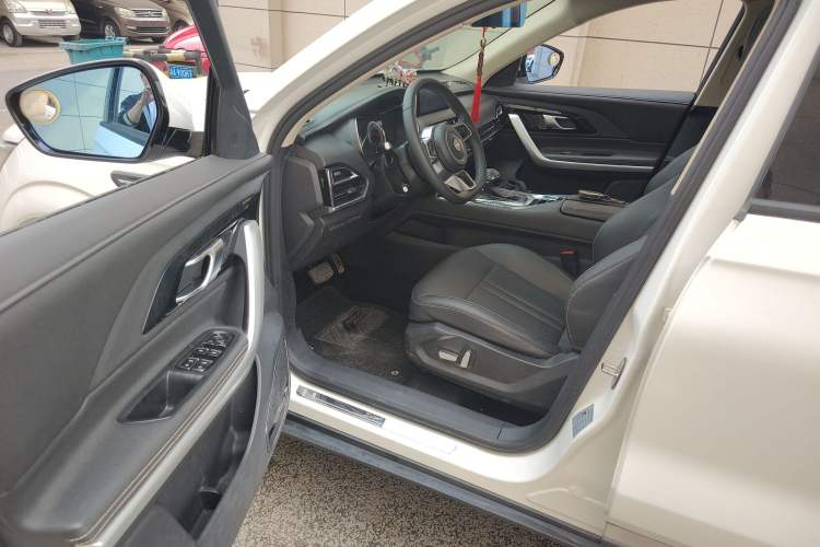 Used Zotye T500 2018 1.5T Automatic Luxury Model
