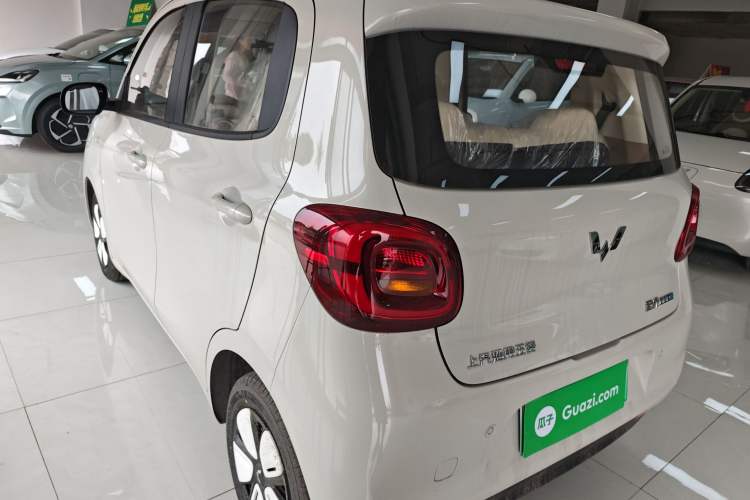 Used Wuling Hongguang MINIEV 2025 Four-Door Version Advanced Edition
