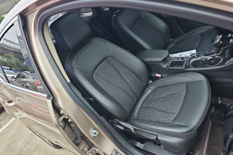 Used Buick Verano 2018 Sedan 20T Dual-Clutch Leading Model