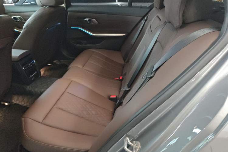 Used BMW i3 2024 eDrive 40 L Midnight Edition
