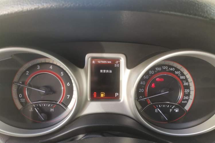 Used Dodge Journey 2013 2.4L Two-Wheel Drive Luxury Version Odometer Close Up