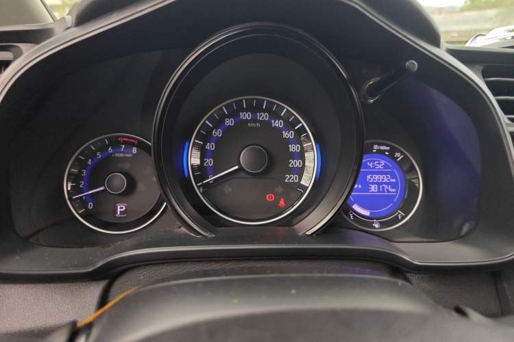 Used Honda Fit 2016 1.5L LXS CVT Comfort Sunroof Version
