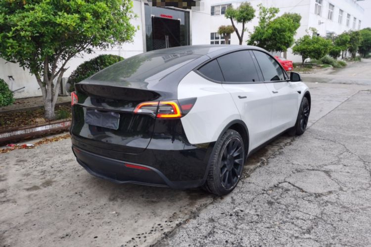 Used Tesla Model Y 2022 Rear-Wheel-Drive Version
