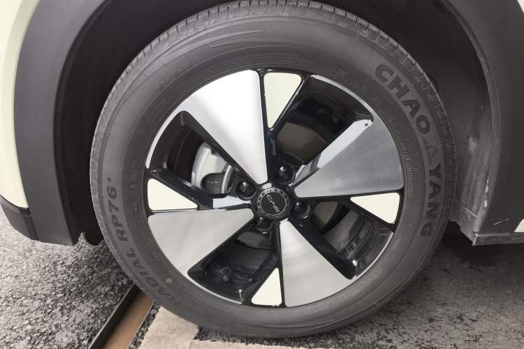 Used BYD Dolphin 2023 420 km Free Version
