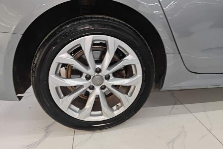 Used Audi A6L 2018 30th Anniversary Edition 35 TFSI Fashion Model
