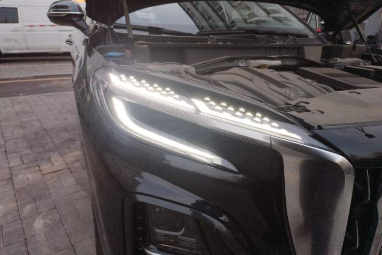 Used Hongqi HS3 PHEV 2025 Model 117km Jingwei Edition Right Front Headlight