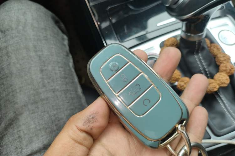 Used Hongqi H5 2018 30TD Smart Connect Enjoy Edition
