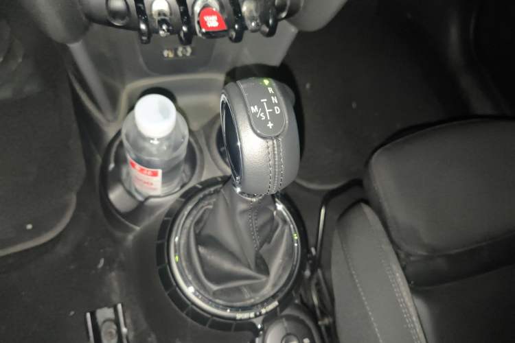 Used MINI MINI 2015 1.5T COOPER Fun Five-Door Edition