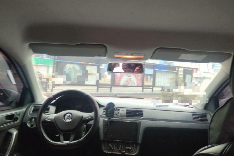 Used Volkswagen Santana 2016 1.6L Manual Fashion Edition