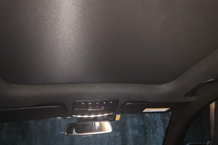 Used Mercedes-Benz GLC 2019 GLC 200 L 4MATIC Headliner