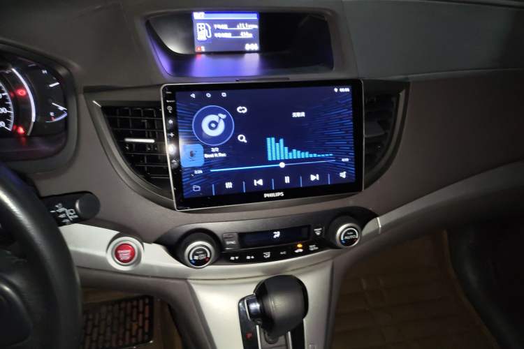 Used Honda CR-V 2013 2.4L two-wheel drive luxury version Audio And AC Panel