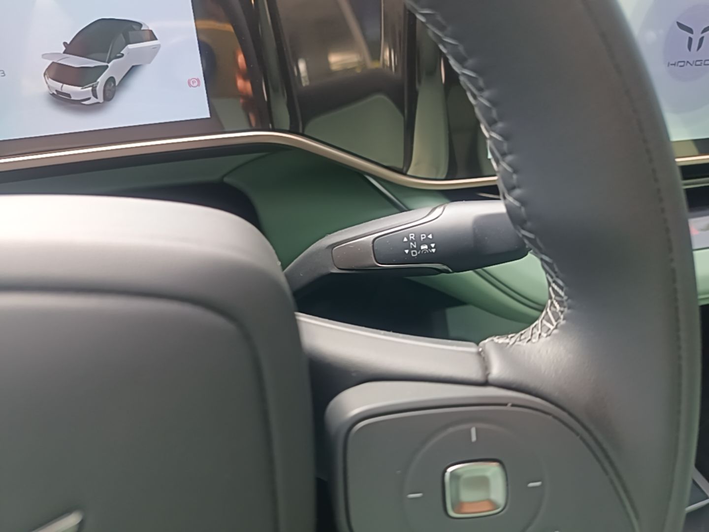Hongqi EH7 2025 690 Smart Selection Edition — снимка 16