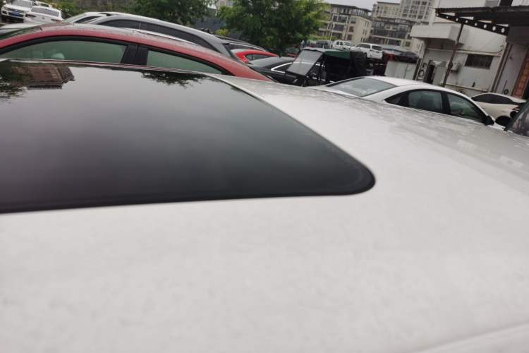 Used Volkswagen Polo 2014 1.6L Automatic Luxury Edition