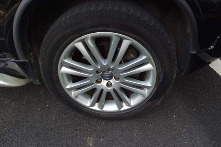 Used Volvo XC Classic 2014 T5 Executive Edition