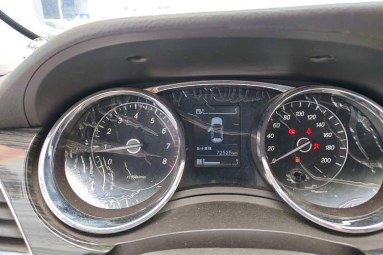 Used Baojun 730 2016 1.5T Manual Comfort Version 7 Seats