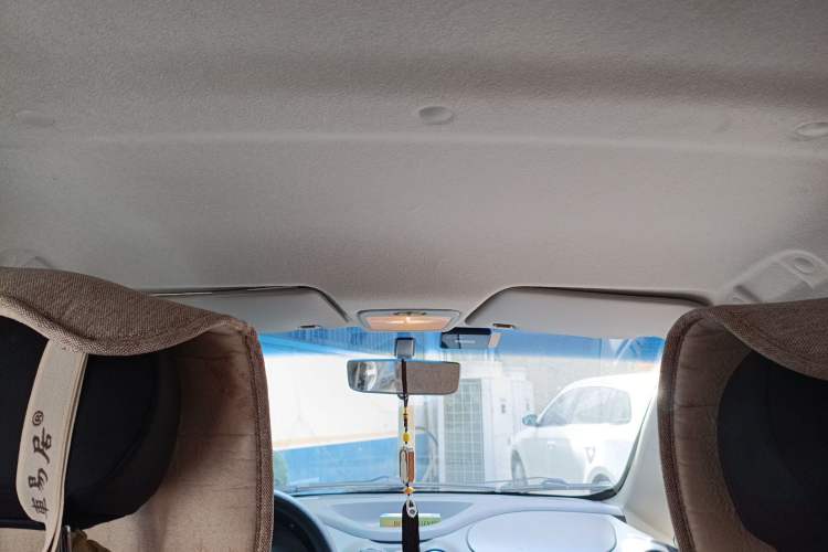 Used JMEV E200L 2020 E200L Standard Model (302 KM)
