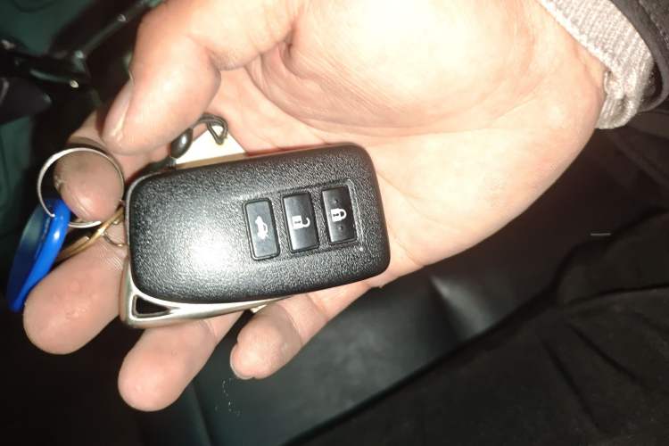 Used Lexus ES 2013 300h Elite Edition