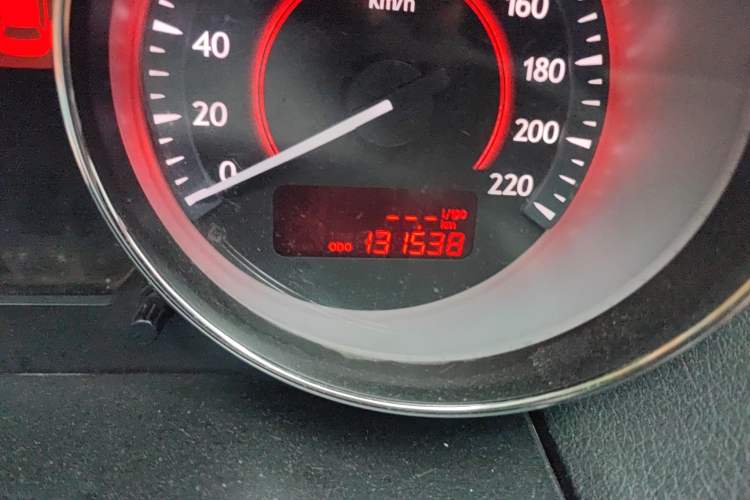 Used Bestune B50 2013 1.6L manual luxury version
