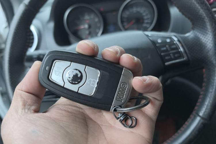 Used Haval H6 2014 Upgraded Model 1.5T Manual Two-Wheel Drive Elite Version