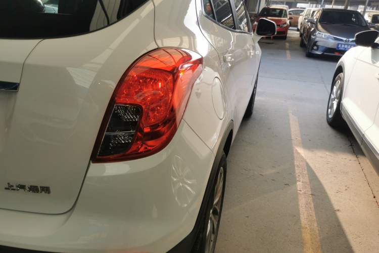 Used Buick Encore 2018 18T Automatic Two-Wheel Drive Urban Leading Model