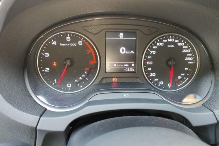 Used Audi A3 2015 Limousine 35 TFSI Millionth Anniversary Comfort Model
