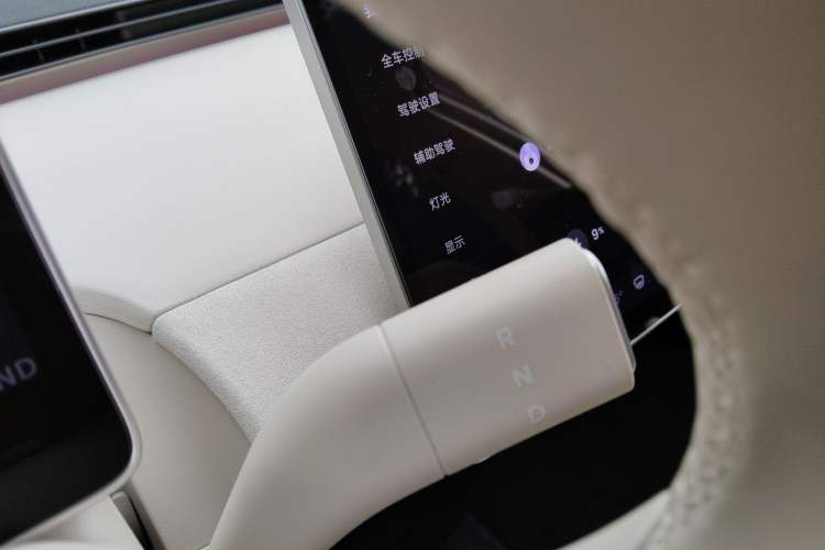 Used firefly 2025 Illuminated Edition
